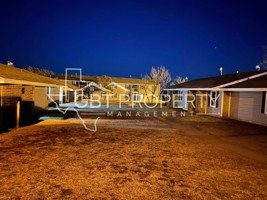 featured image of 1100 S Main St
