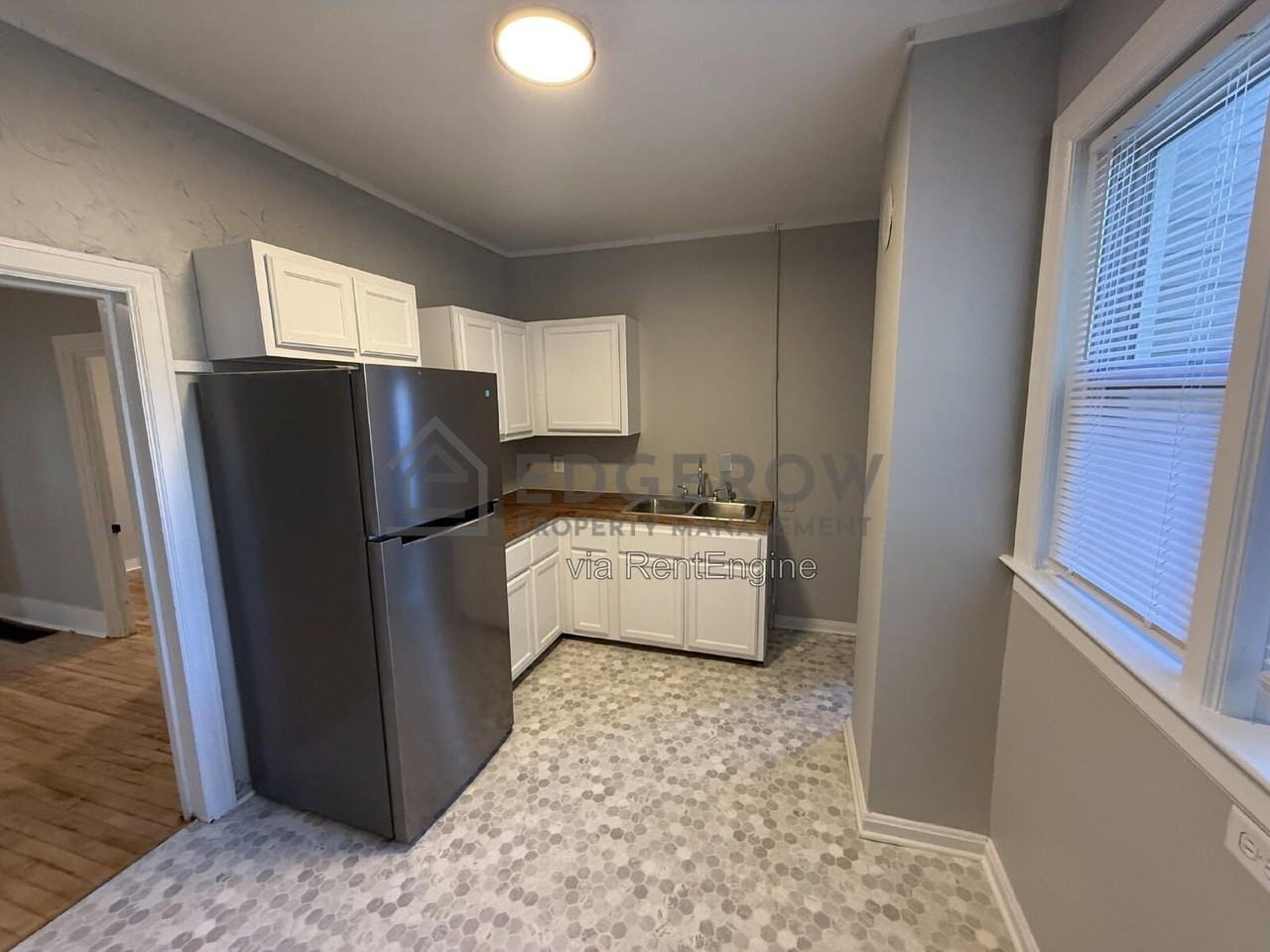 1015 Dayton St Sw #1015D - Photo 6 of 19