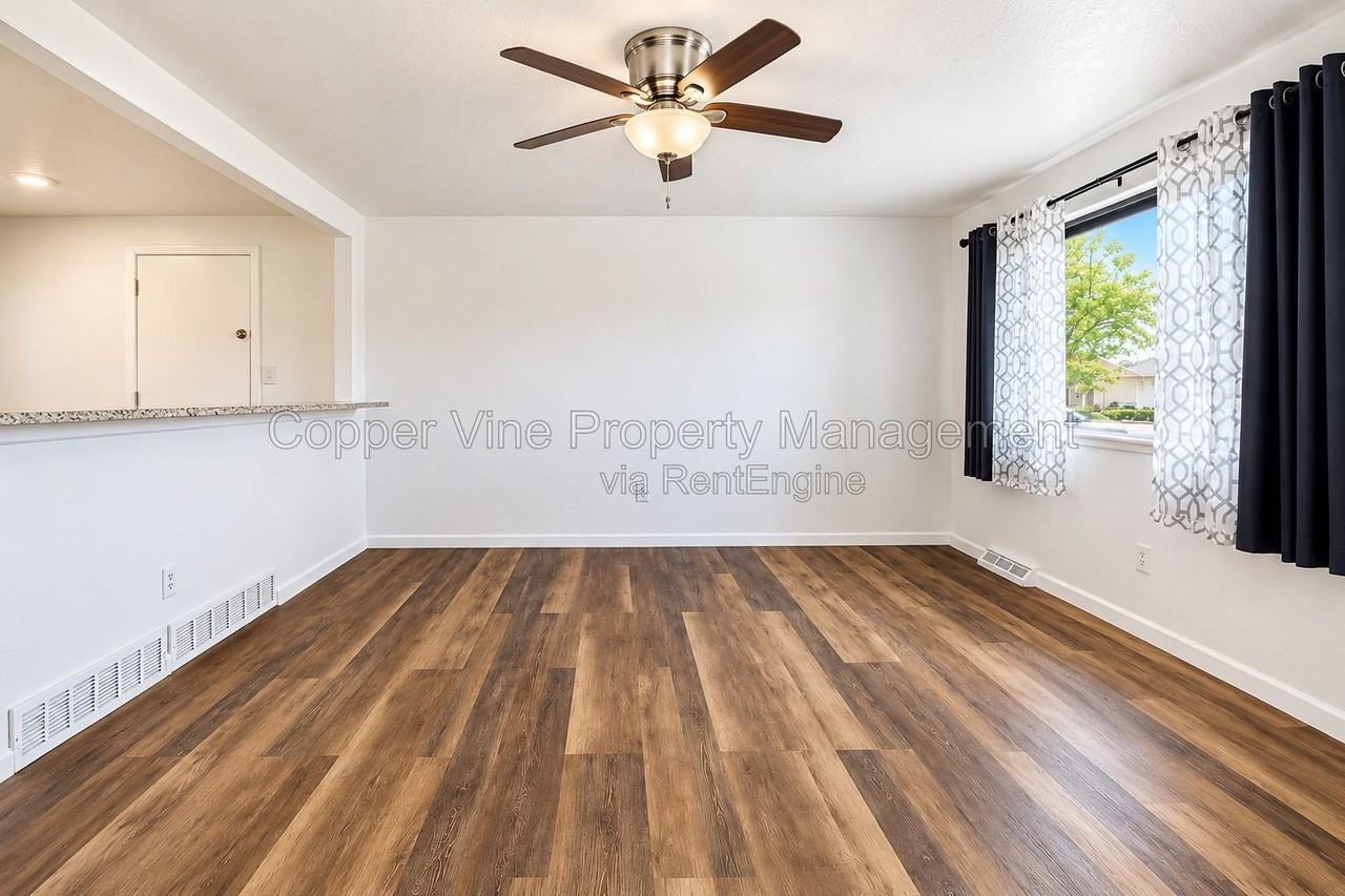 7465 Kendall St - Photo 4 of 22