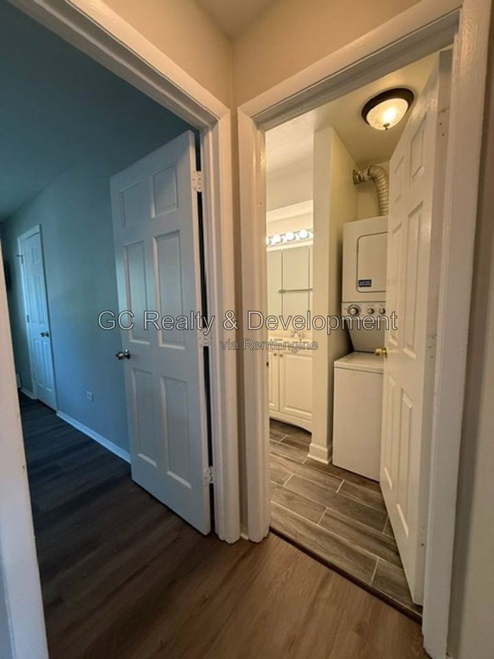 2373 John Smith Dr #C - Photo 6 of 13