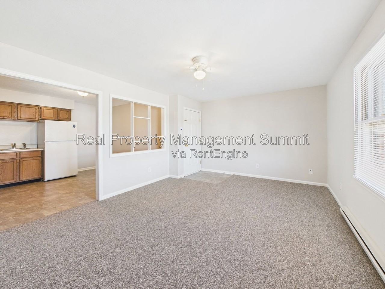 2501 Hickory St #C2 - Photo 4 of 19