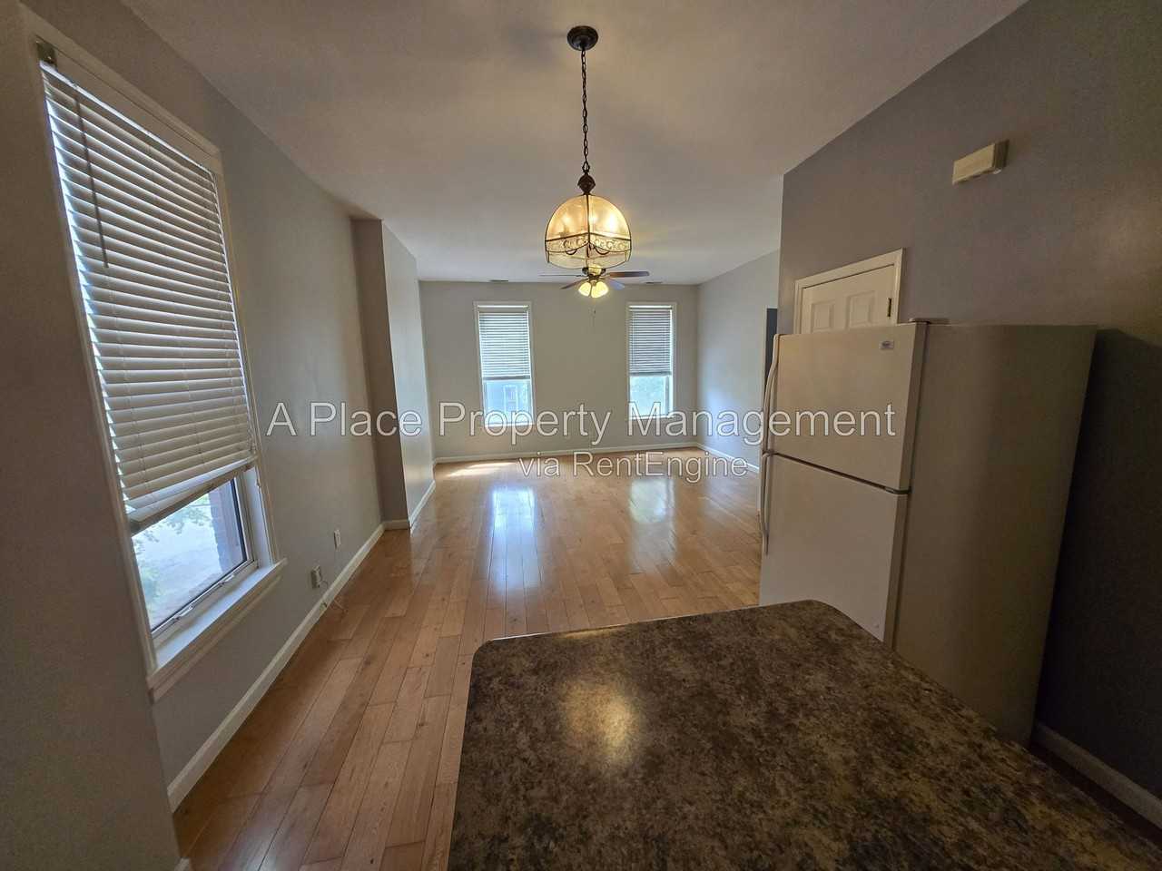 3113 Magnolia Ave #2ndFL - Photo 2 of 9