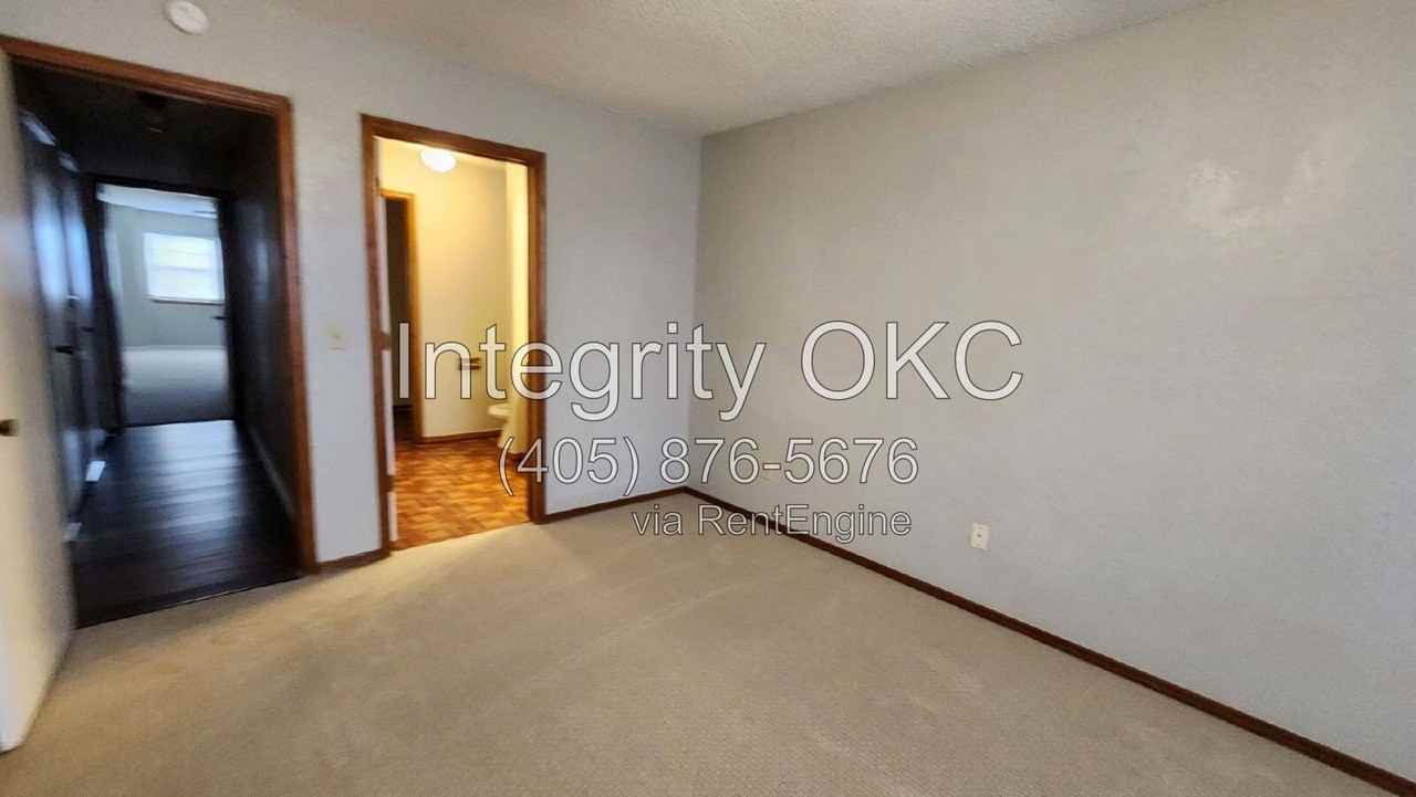 308 Nw 119th St - Photo 7 of 16
