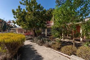 featured image of 870 17 Mile Dr