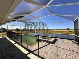 2504 Nw 9th Ave - Photo 1 of 1