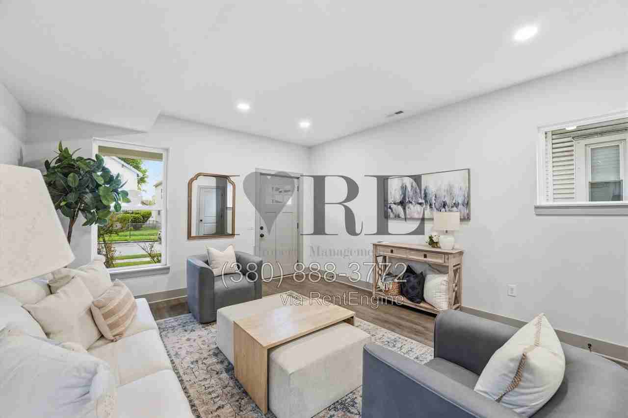 804 Gibbard Ave #1 - Photo 6 of 33