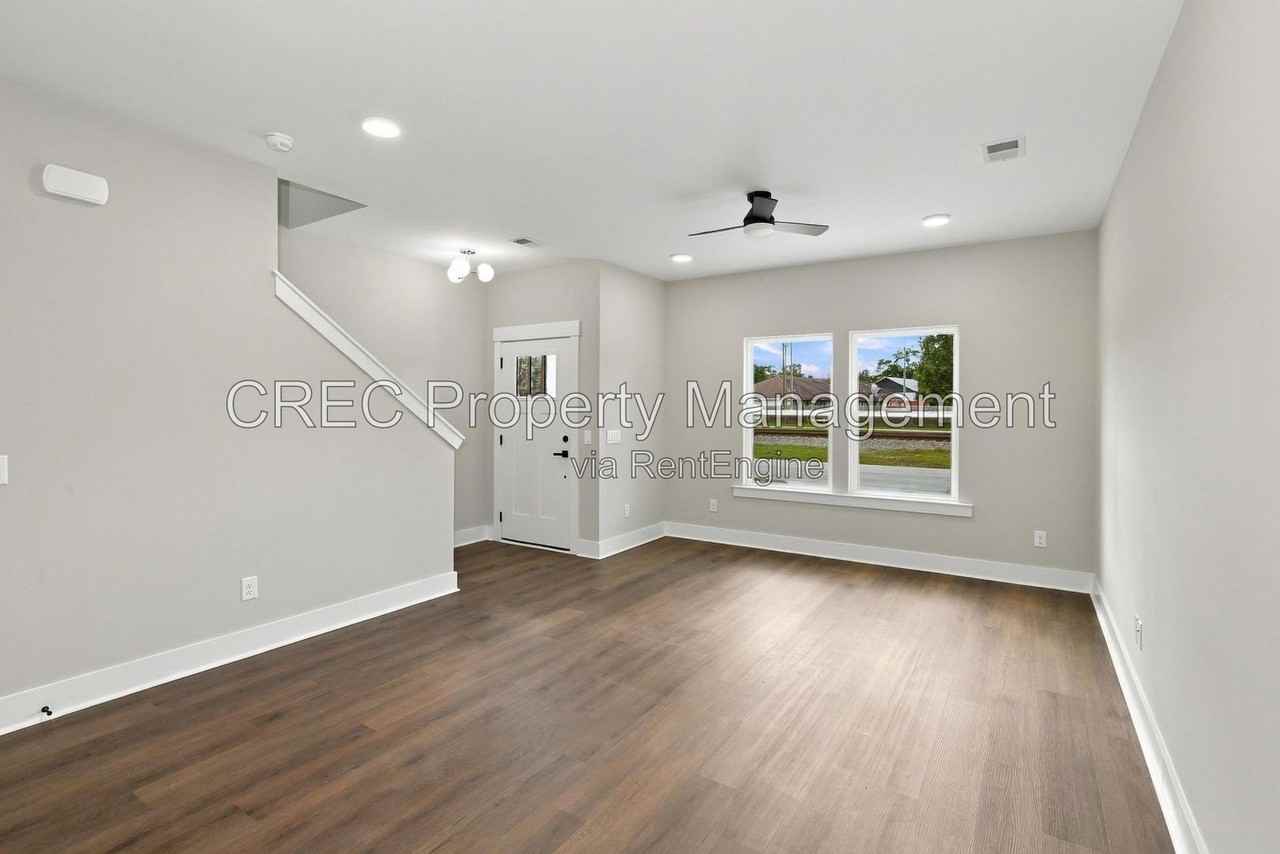 4826 Gaynor Ave - Photo 3 of 21