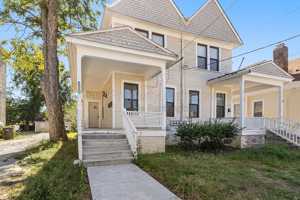 featured image of 250 Telfair St #A
