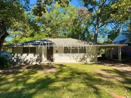 featured image of 3325 Vermont Dr