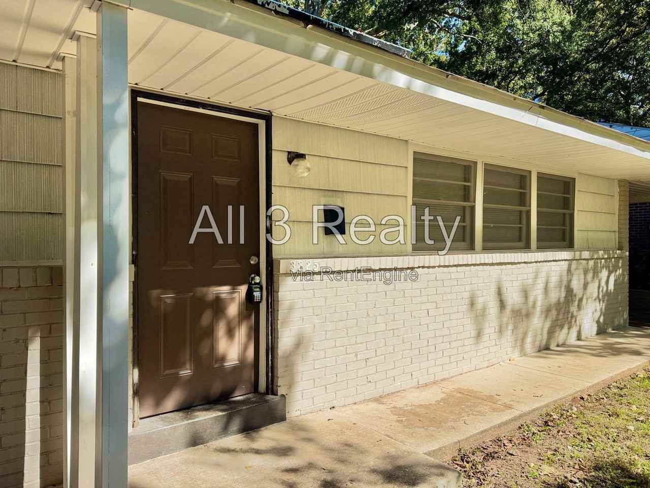 3325 Vermont Dr - Photo 3 of 26