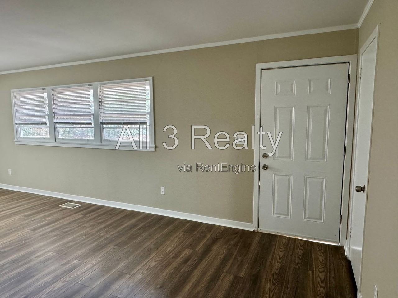 3325 Vermont Dr - Photo 6 of 26