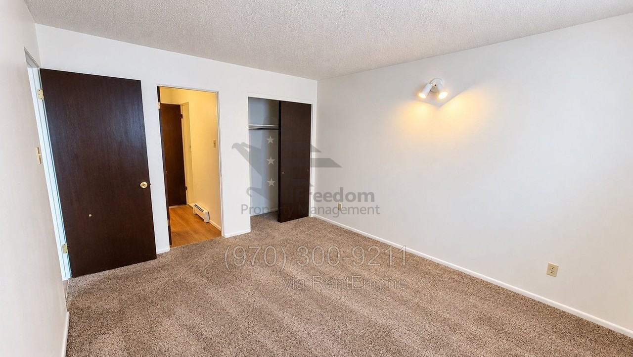 1300 N 21st St #112 - Photo 5 of 9