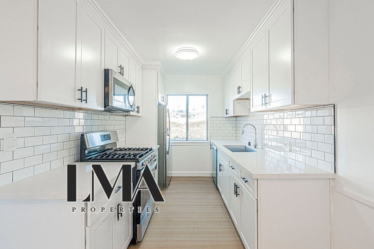 4771 Marathon St #8A - Photo 2 of 21