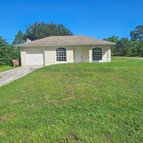 1127 Croquet St E - Photo 1 of 1