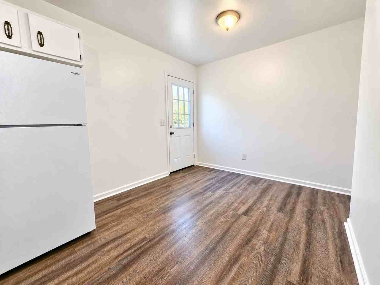 91 Nicole Ln - Photo 5 of 14