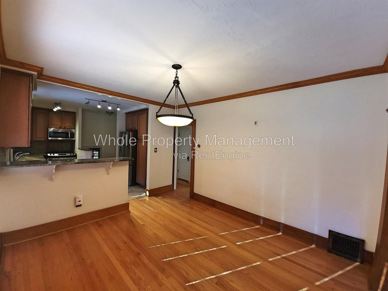687 S Ogden St - Photo 6 of 24