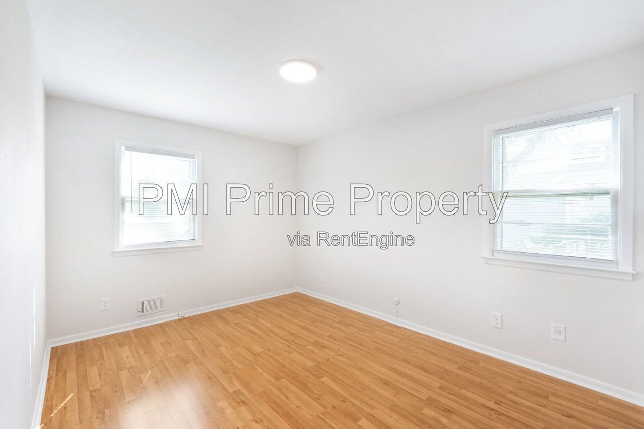 59 Bernards Ave #1stFL - Photo 4 of 11