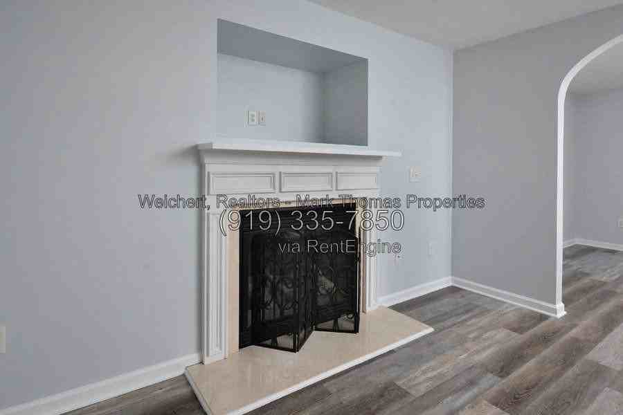 1005 Orchard Oriole Ln - Photo 3 of 28