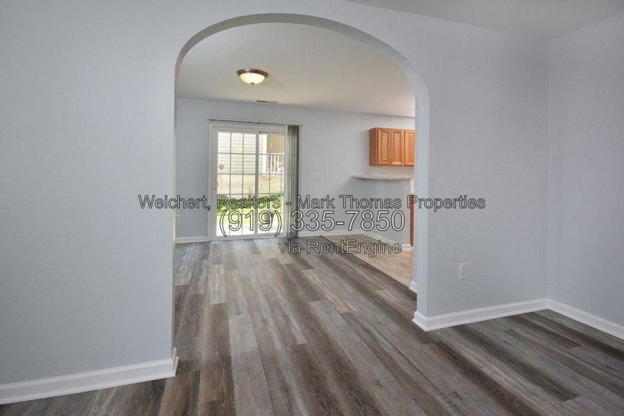 1005 Orchard Oriole Ln - Photo 6 of 28