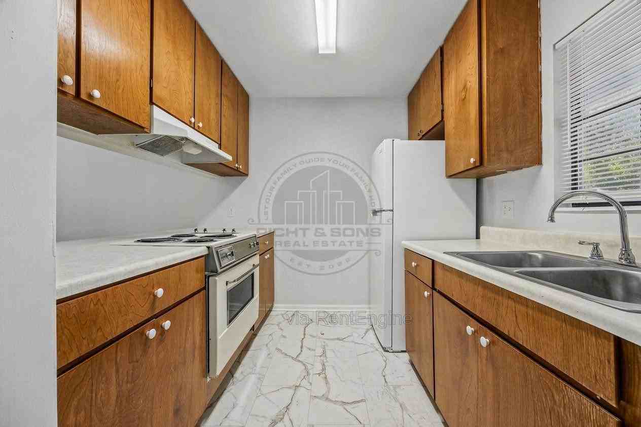 4265 Brewster Rd #B - Photo 3 of 17