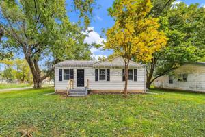 featured image of 1729 Mullens Ave