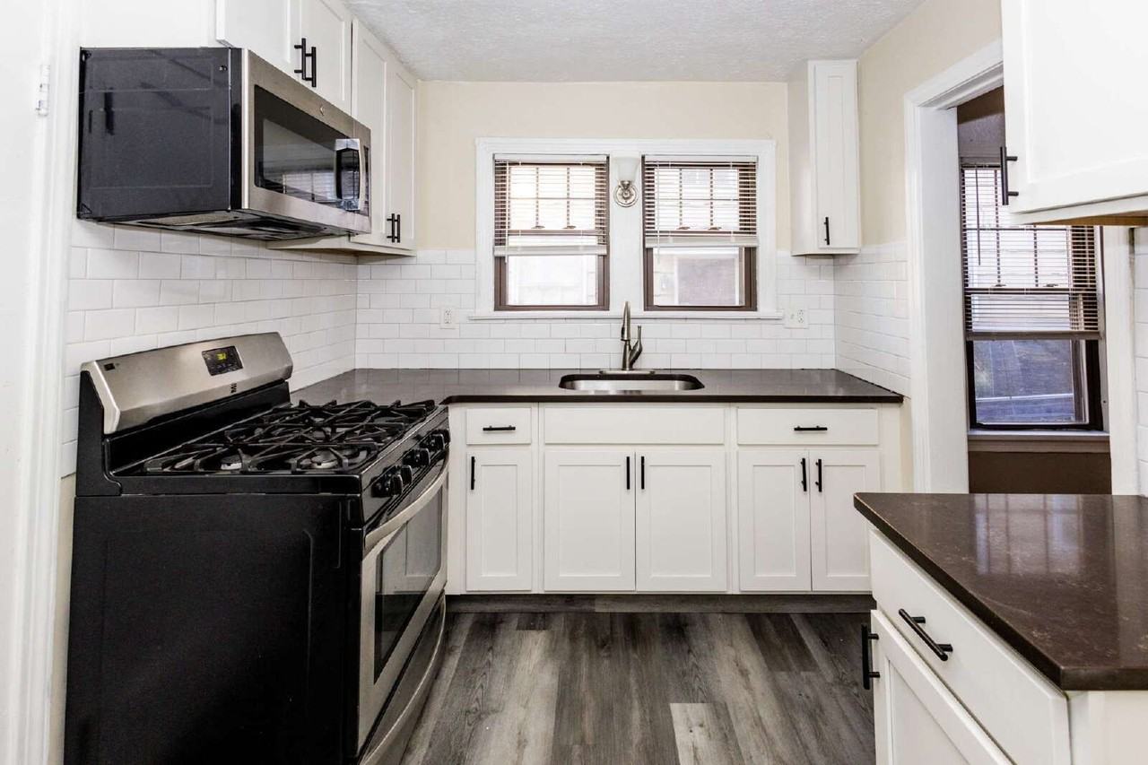 18224 Winslow Rd #1 - Photo 6 of 13