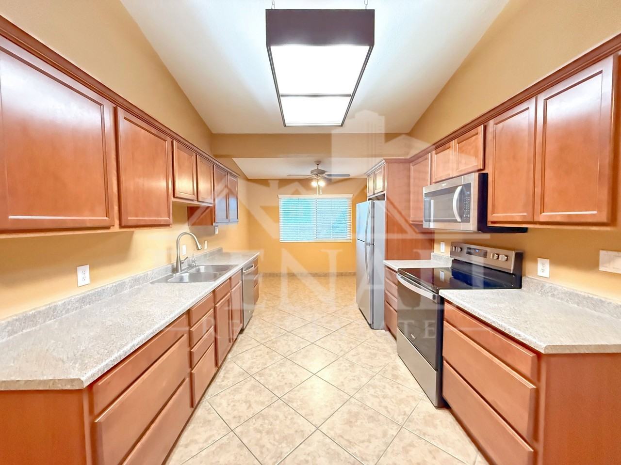 455 S Delaware Dr #124 - Photo 7 of 21