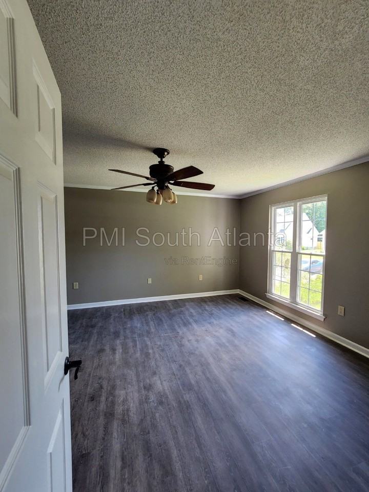 3325 Stinsonville Rd - Photo 6 of 50