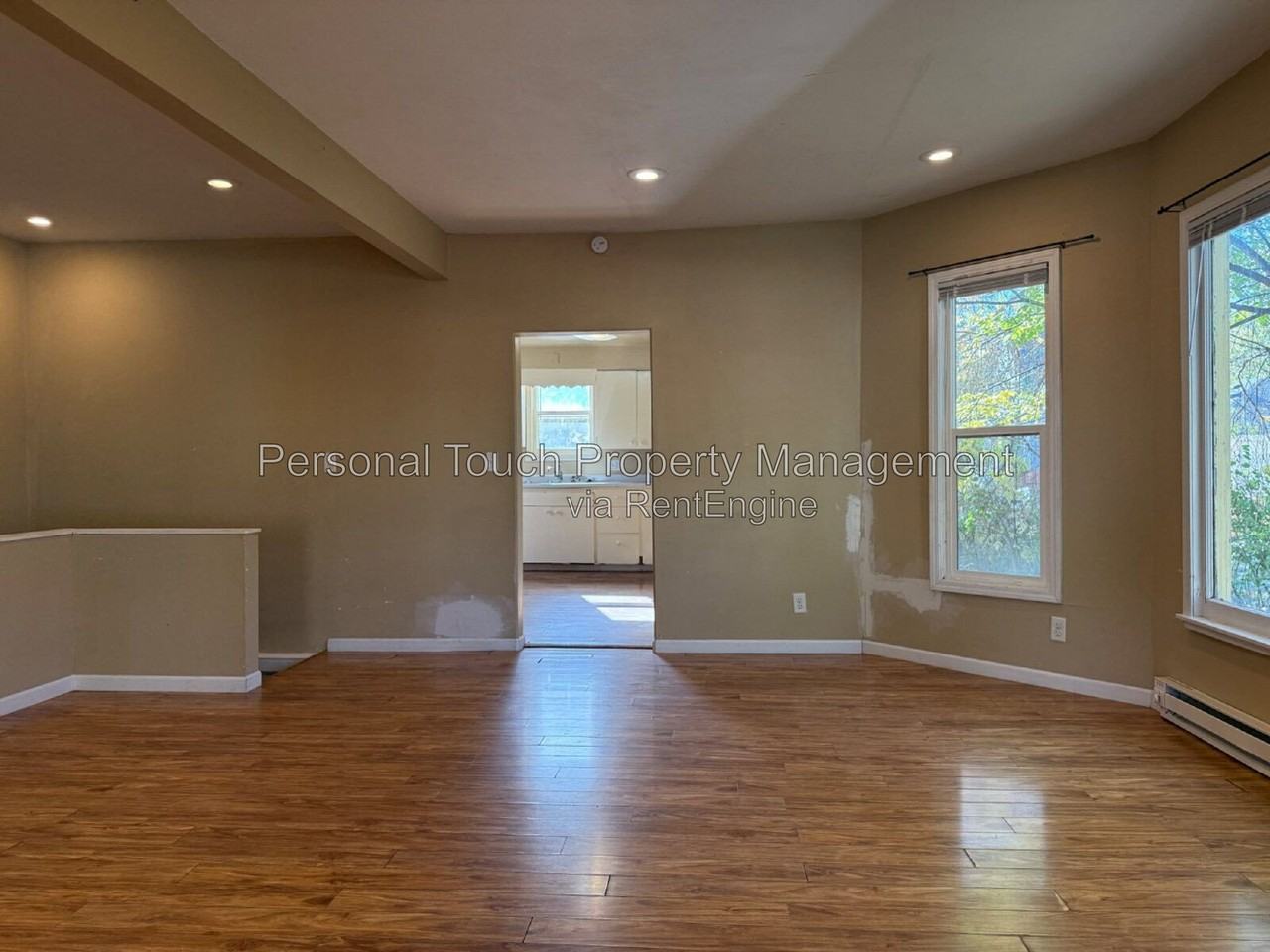 411 5th Ave S - Photo 3 of 38
