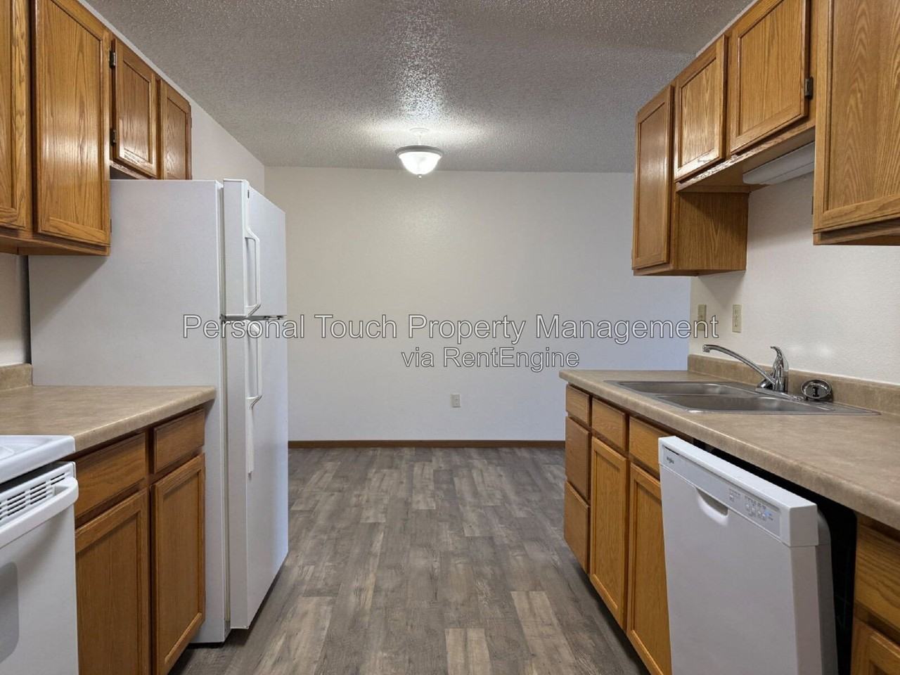 1401 12th St E #13 - Photo 5 of 18