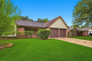 featured image of 22423 Deville Dr