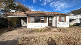 2705 Phoenix Ave - Photo 1 of 1