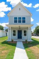 featured image of 203 E 11th St #A