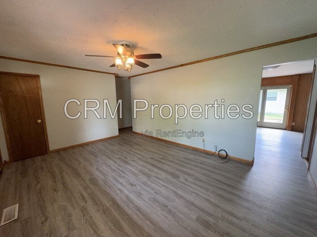5228 Council Ring Blvd - Photo 4 of 25