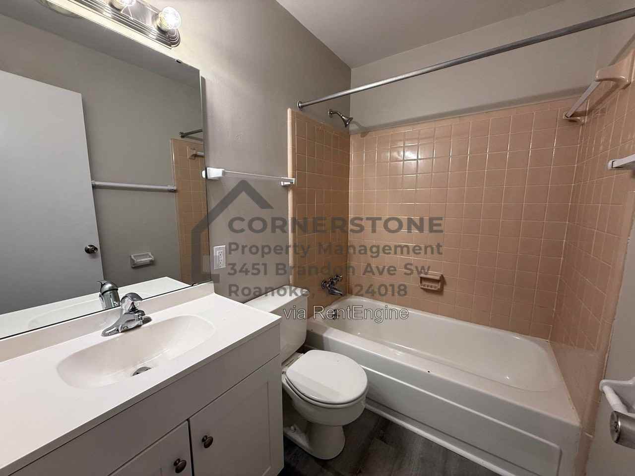 1401 3rd St Sw #9 - Photo 3 of 11