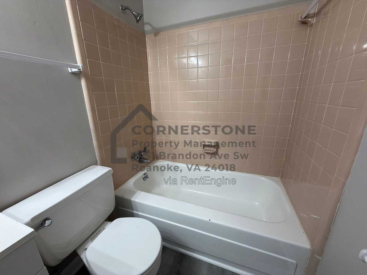 1401 3rd St Sw #9 - Photo 4 of 11