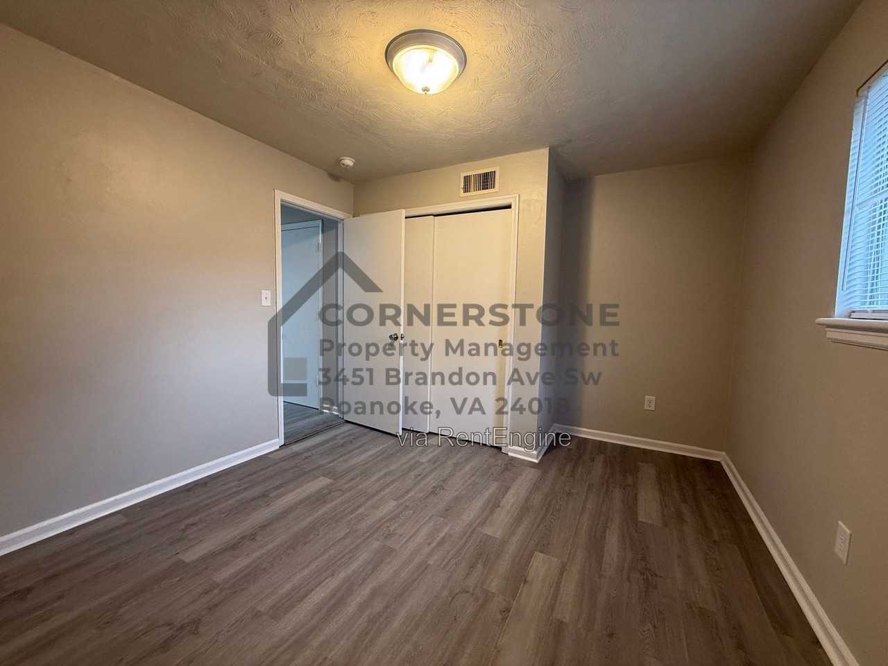 1401 3rd St Sw #9 - Photo 5 of 11