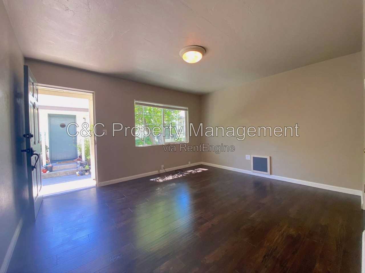 114 Maple St #2 - Photo 4 of 9