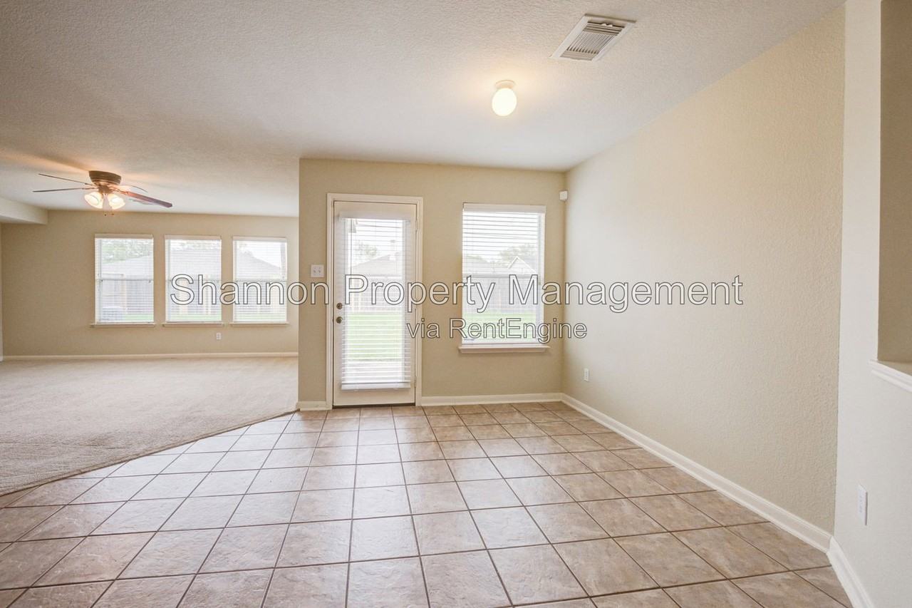 3814 Tammony Park Ln - Photo 6 of 32