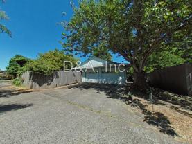 1109 Se Bell Ave - Photo 1 of 1