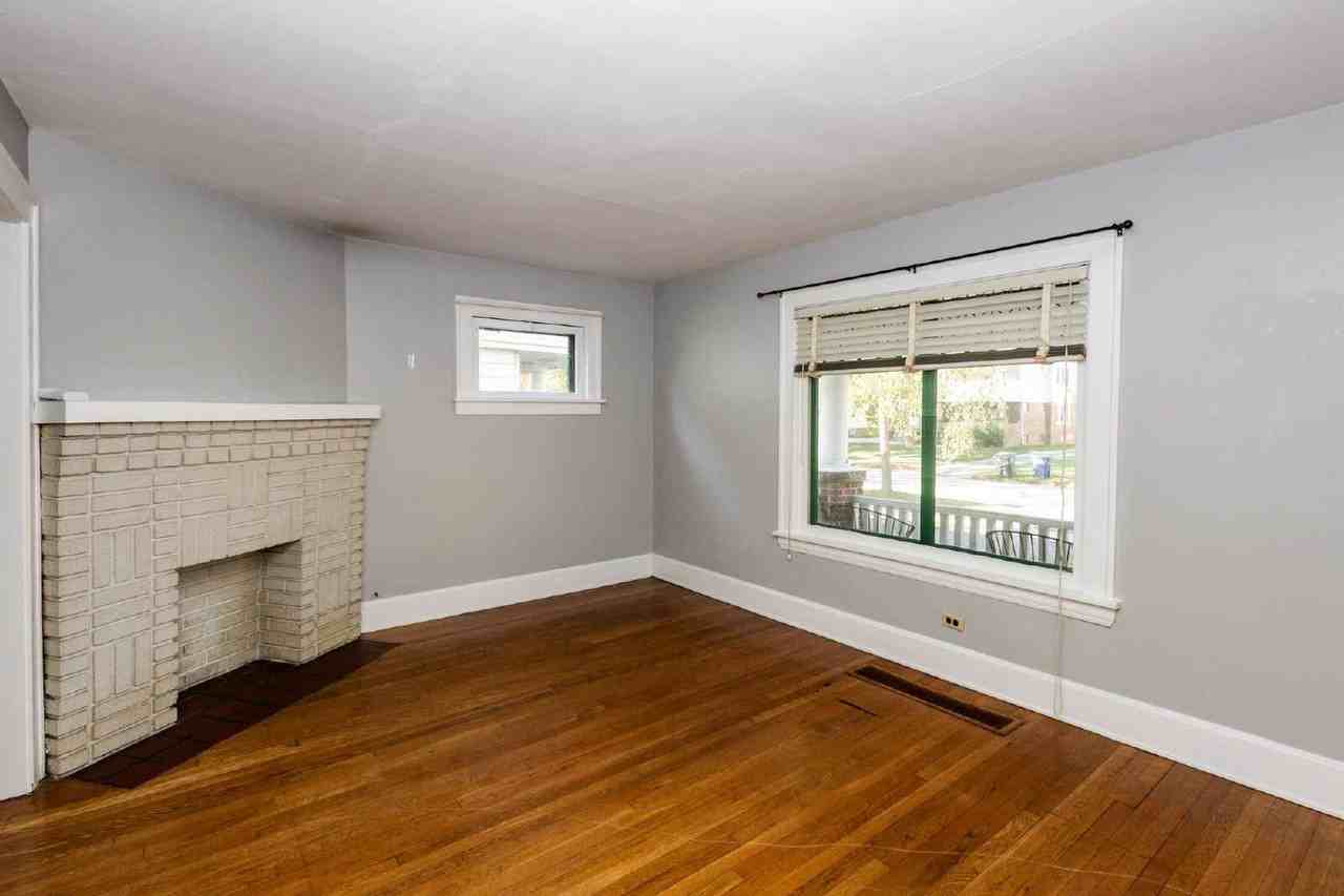 2163 Carabel Ave #1stFL - Photo 2 of 14
