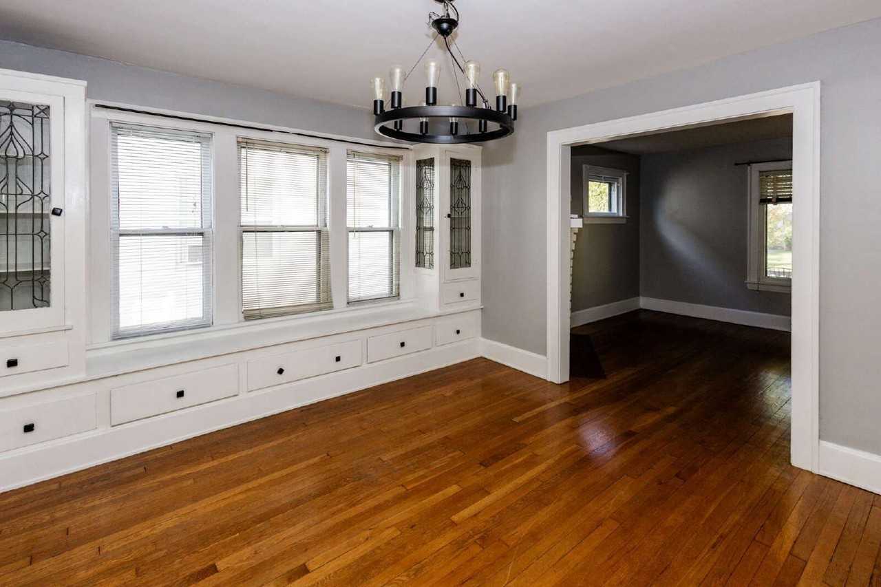 2163 Carabel Ave #1stFL - Photo 5 of 14