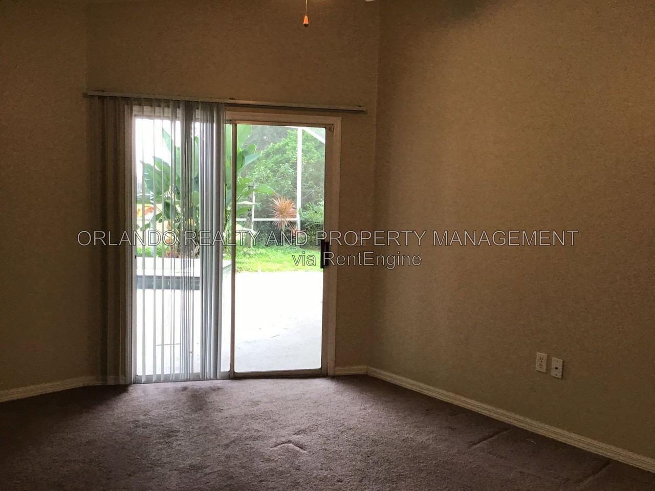 123 Harwood Cir - Photo 3 of 26