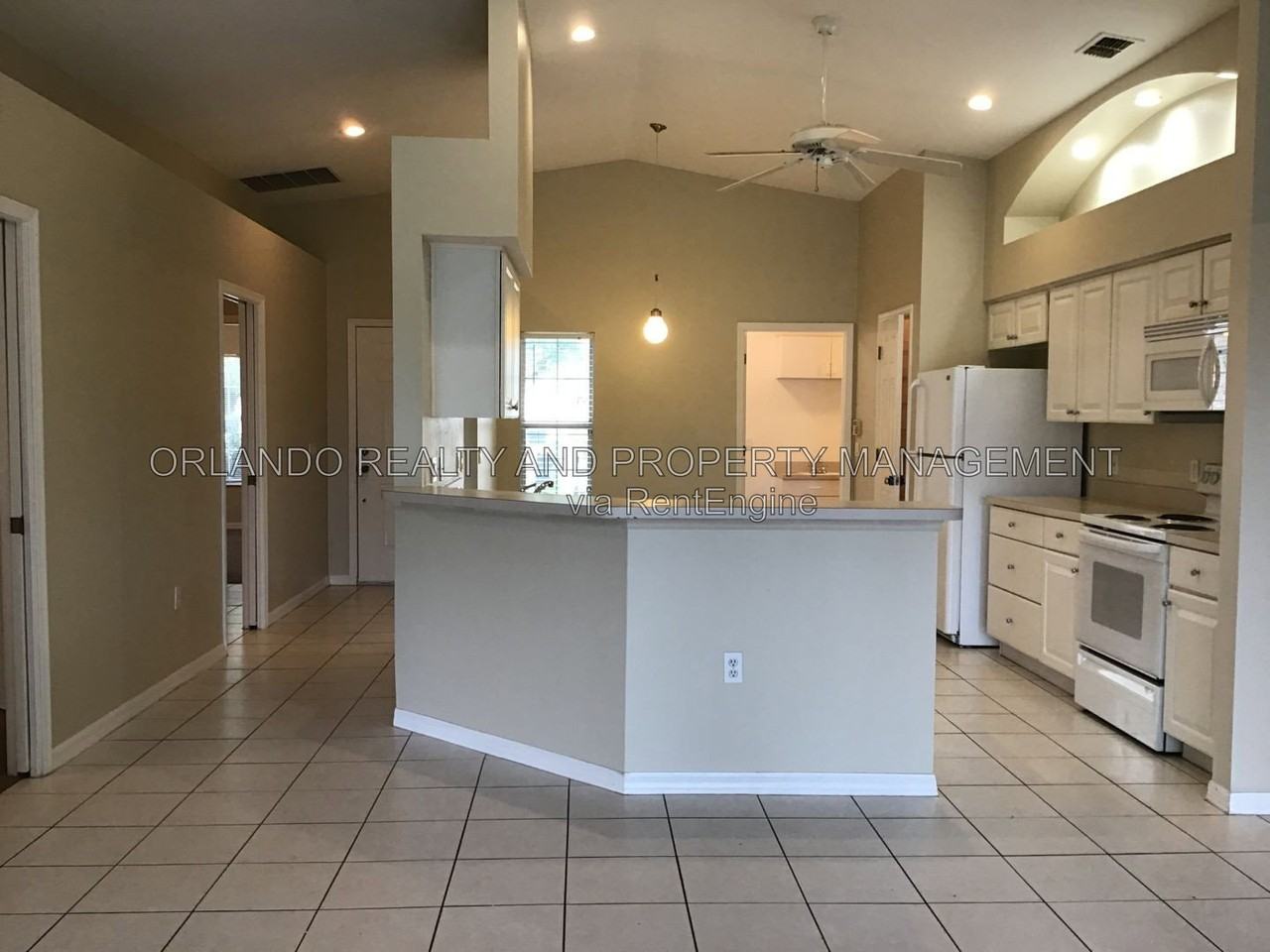 123 Harwood Cir - Photo 6 of 26