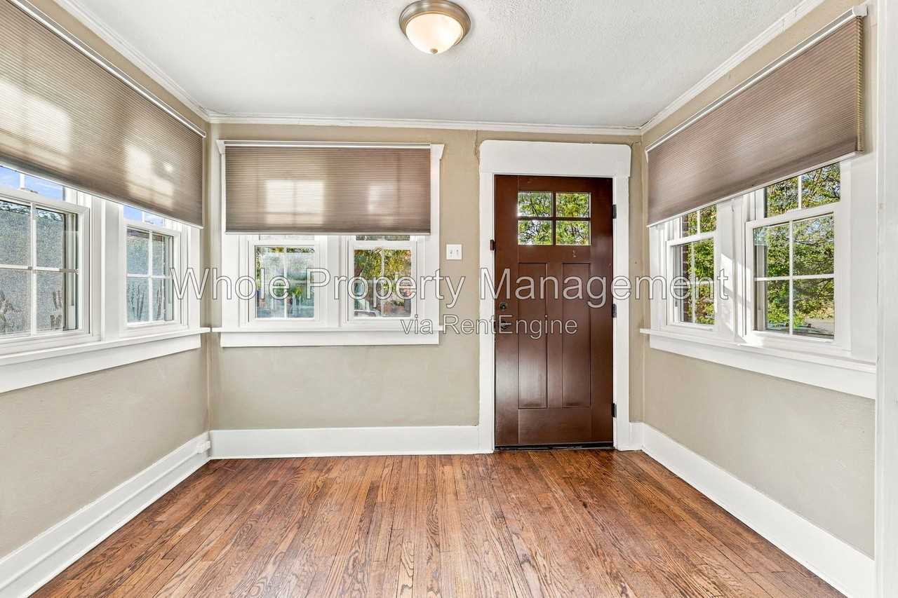 2846 N Lafayette St - Photo 2 of 25
