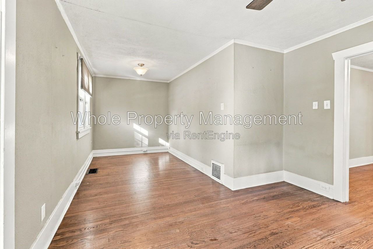 2846 N Lafayette St - Photo 3 of 25