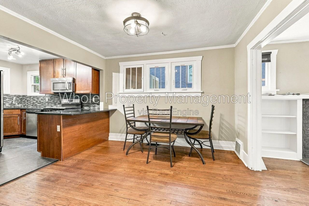 2846 N Lafayette St - Photo 5 of 25