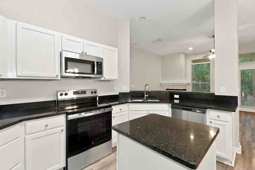 5671 Ribbon Rose Dr - Photo 7 of 16