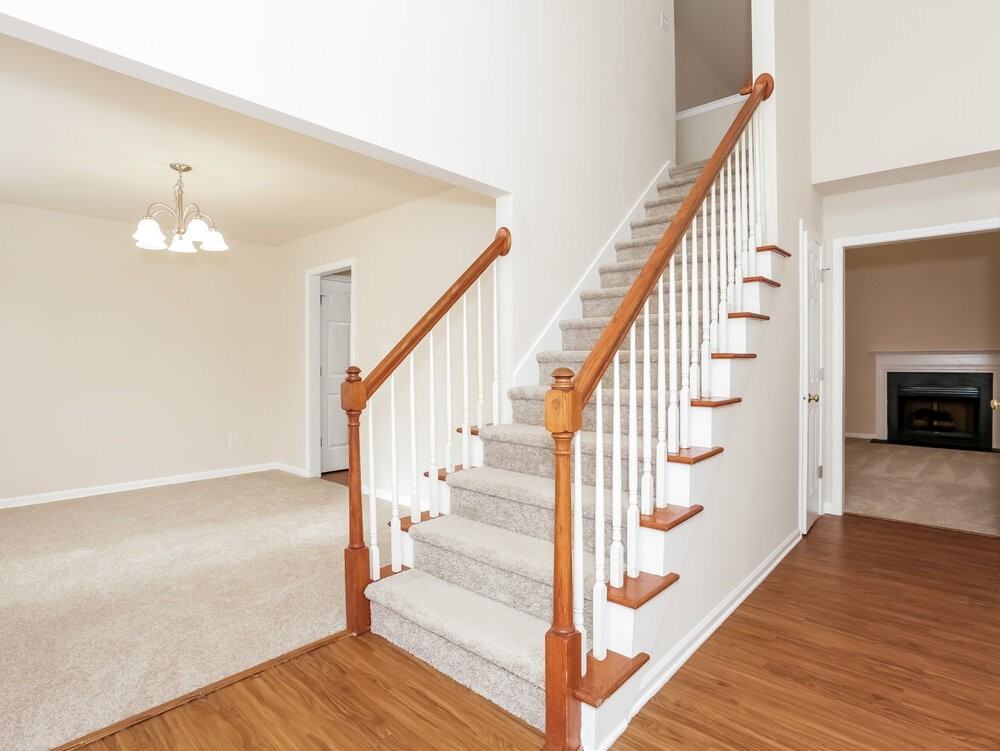 4202 Chatterleigh Dr - Photo 2 of 24