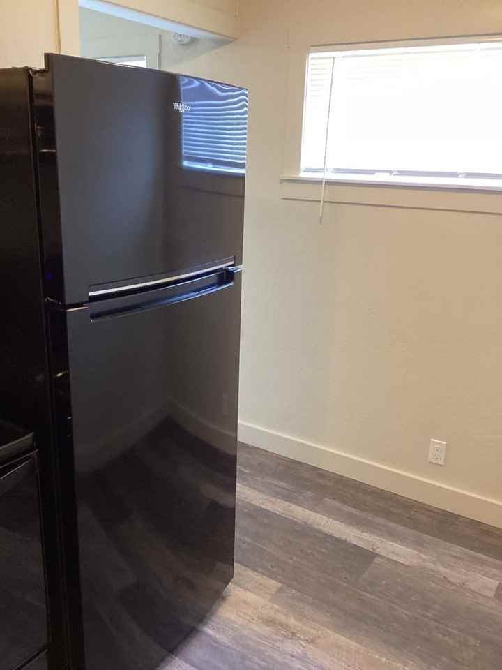 152 E Milton St #6 - Photo 5 of 22
